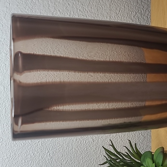 HAND-BLOWN glass vase - Picture 4 of 7